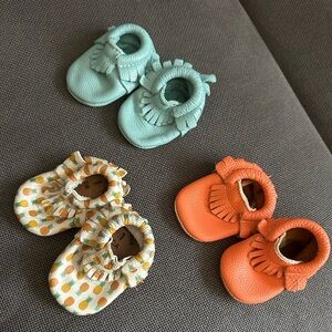 New ‘freshlypicked’ brand babyshoes moccasins size 1 baby